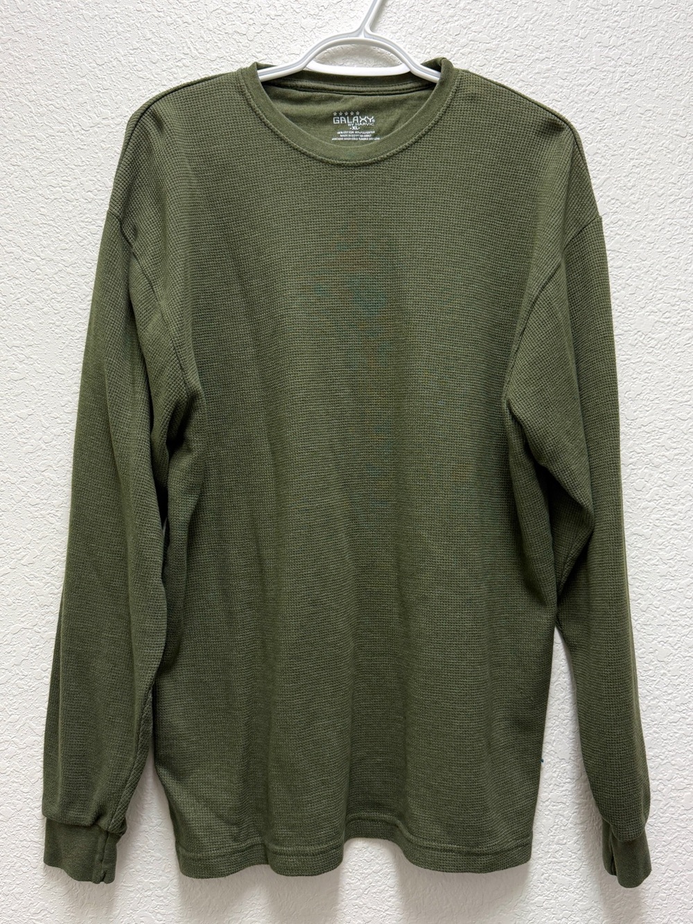 Galaxy by Harvic Men’s XL Long Sleeve Thermal Waffle-Knit Crewneck Shirt
